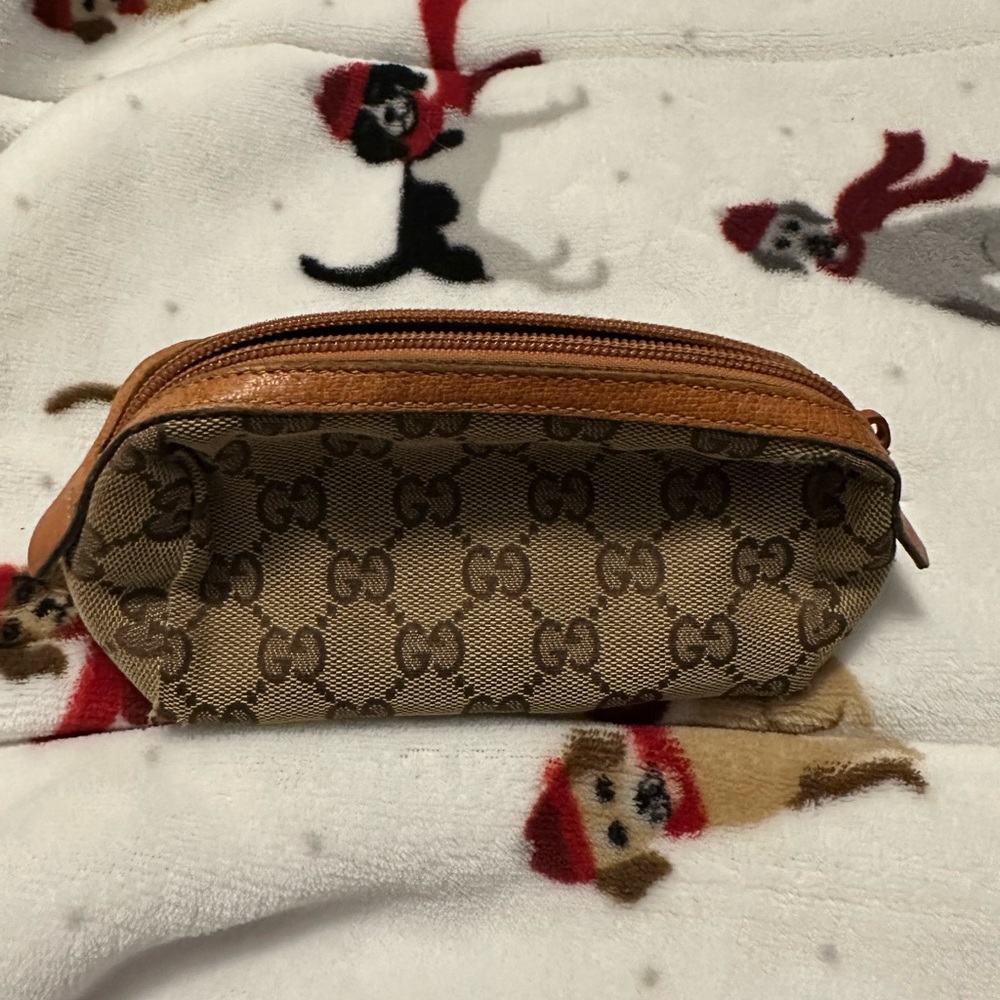 Gucci Vintage Tan Pouch